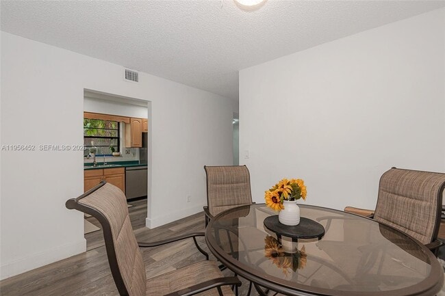 Building Photo - 1501 NW 90th Way