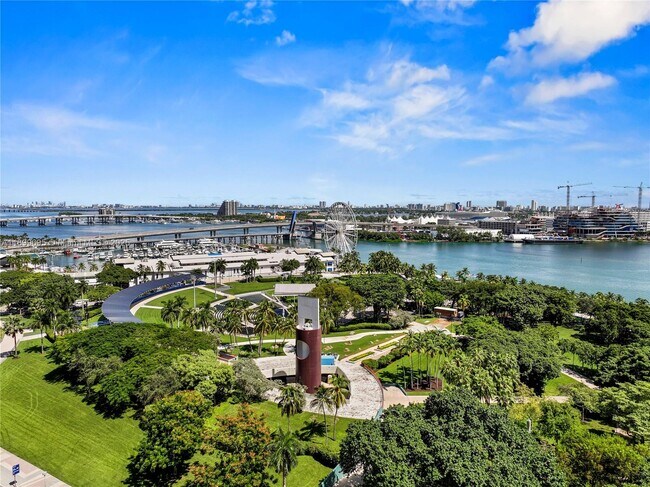 Building Photo - 50 Biscayne Blvd