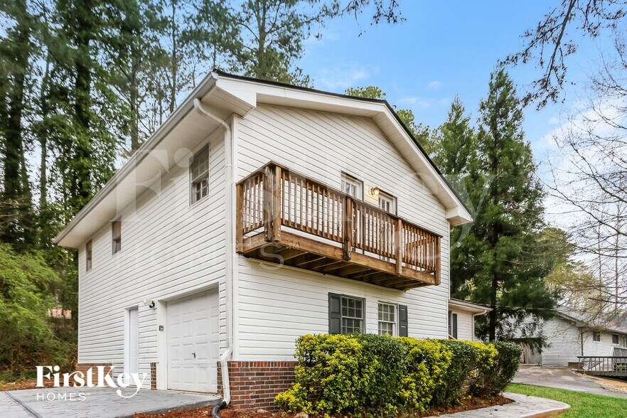 Building Photo - 2881 Hickory Trail