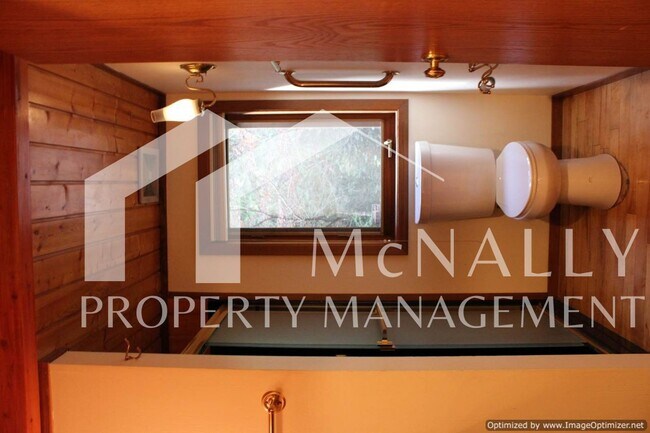 Building Photo - Wonderful 3-Bedroom Lindal Home on 5 Acres in Artondale