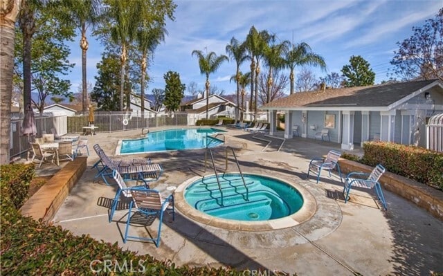 Building Photo - 25754 Sunrise Way