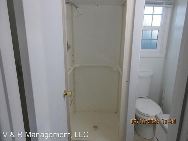 Building Photo - 2 br, 1 bath House - 2275 Silverton Rd NE