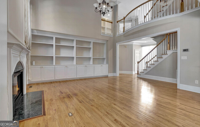 Building Photo - 795 Birkdale Dr