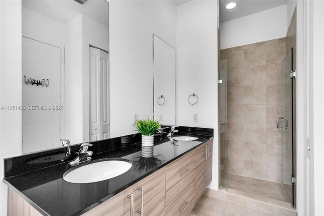 Building Photo - 2735 SW 81st Terrace