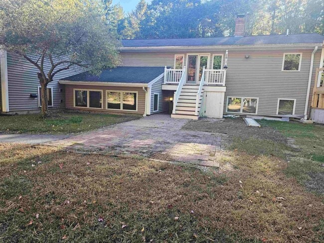 Building Photo - 30 Sterling Ln