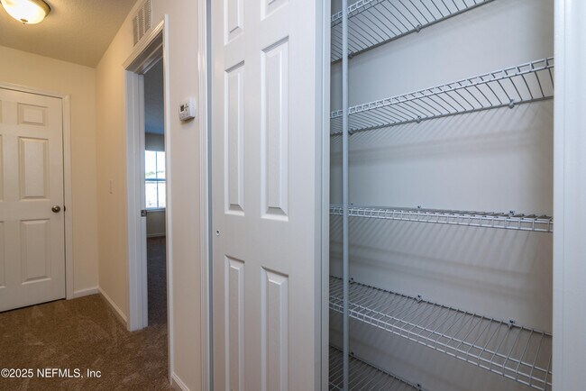 Building Photo - 129 Moultrie Village Ln