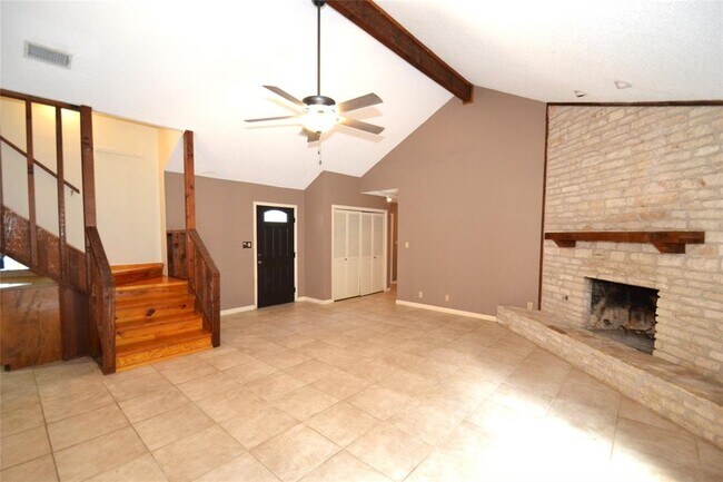 Building Photo - 8833 Tallwood Dr