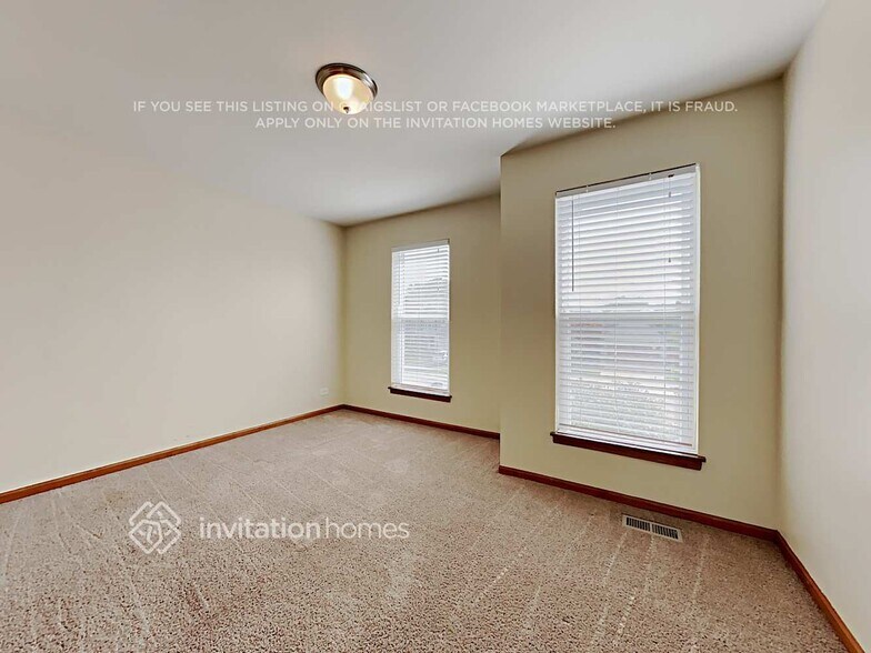 Building Photo - 2176 Edinburgh Ln