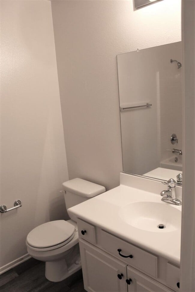 Building Photo - 3 Bed 3 Bath Menifee Home for rent