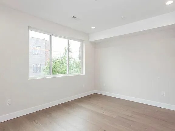 Building Photo - 426 W Norris St