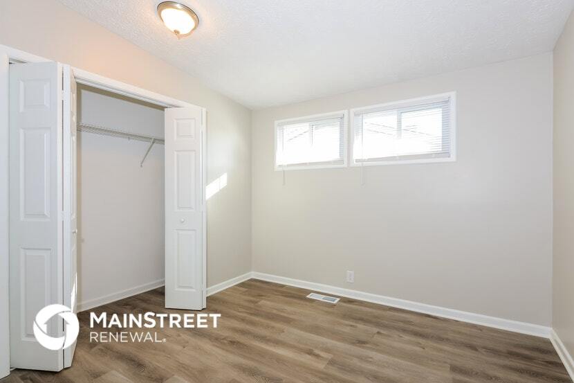Building Photo - 1724 Englewood Dr