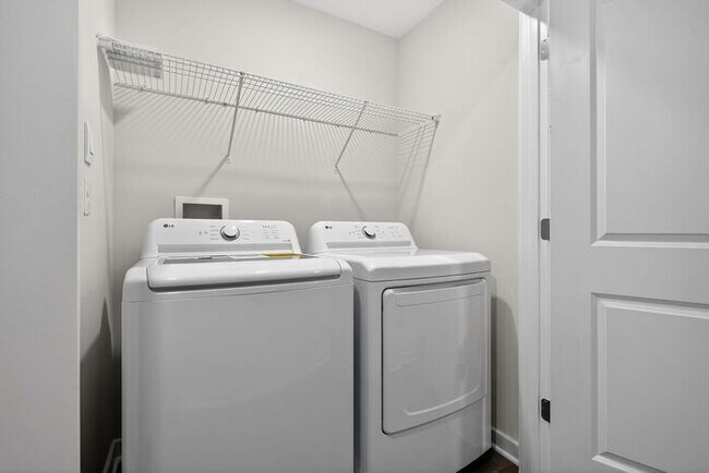 Building Photo - 15006 General Lafayette Blvd