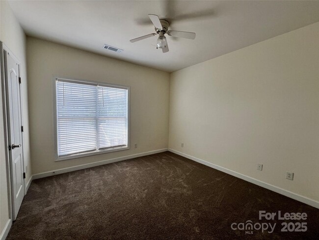 Building Photo - 202 Welton Way