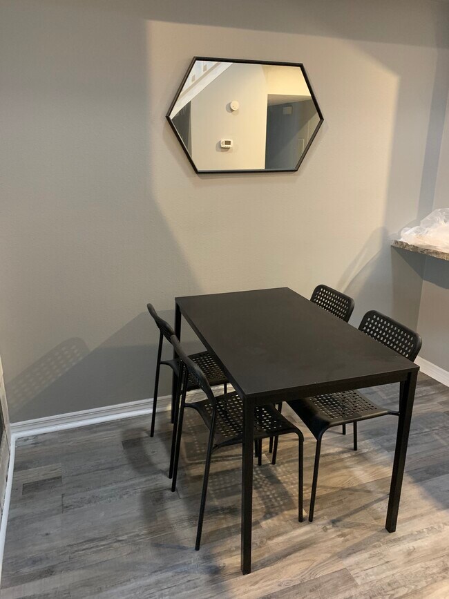 Building Photo - 1701 Winter Green Blvd