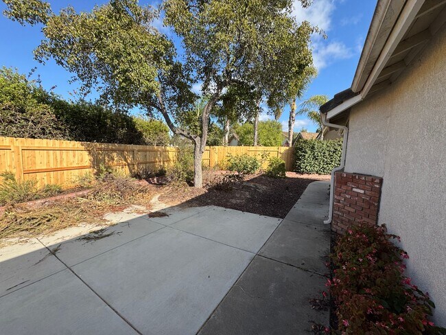 Building Photo - 1473 Mercer Ct