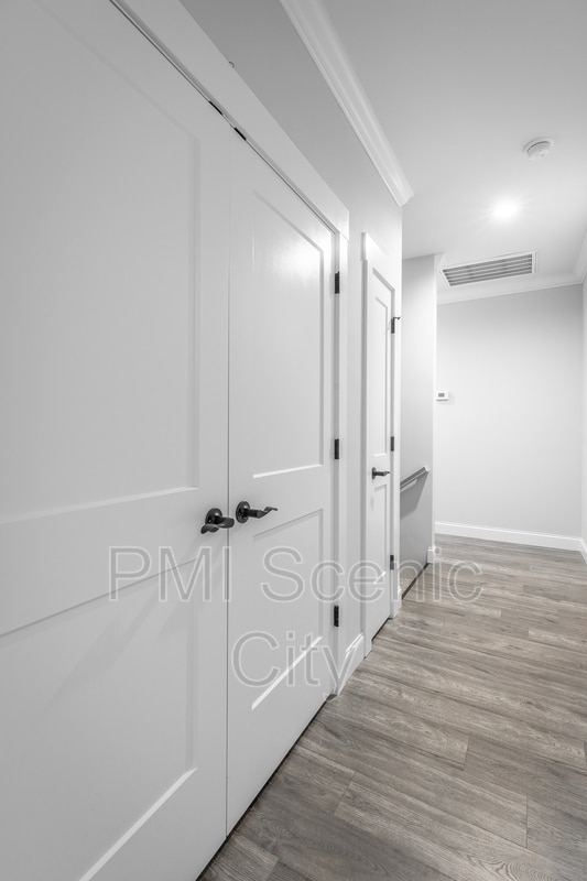 Building Photo - 1908 Cypress Ln