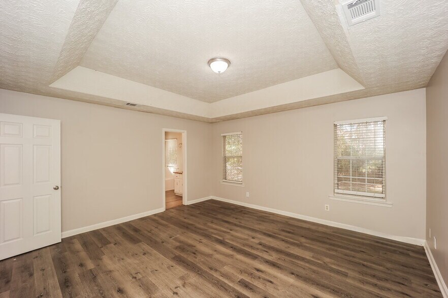 Building Photo - 1216 Gallatin Ct