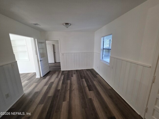 Building Photo - 7816 Catawba Dr