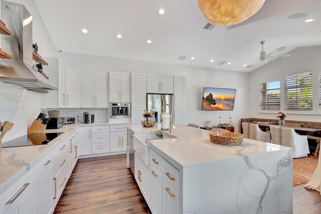 Building Photo - 12612 Mallet Cir