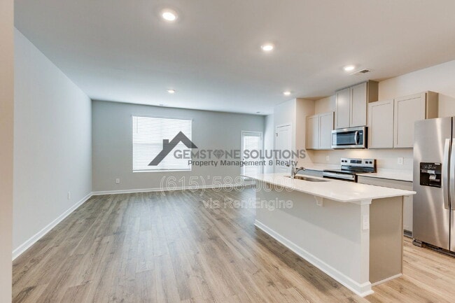 Building Photo - 4208 Oswin Dr