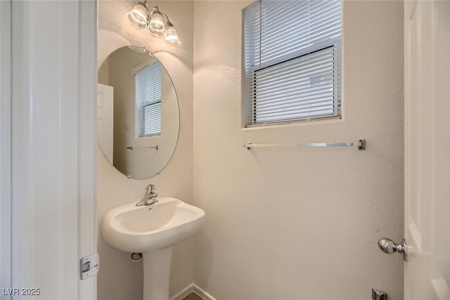 Building Photo - 4045 Oliver Sagebrush Dr