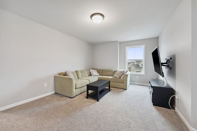 Building Photo - 2442 Buffalo Ridge Dr
