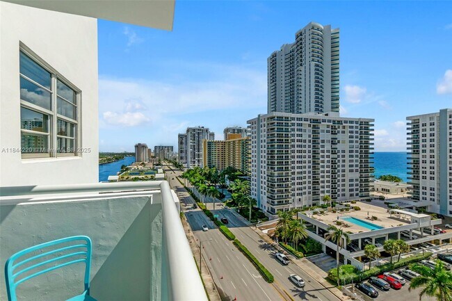 Building Photo - 3000 S Ocean Dr