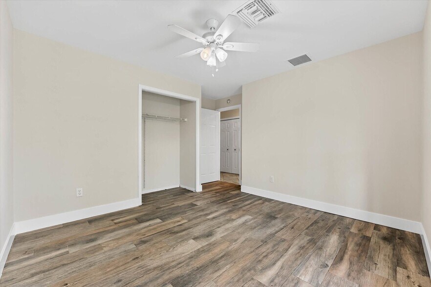 Building Photo - 1021 Corallita Ct