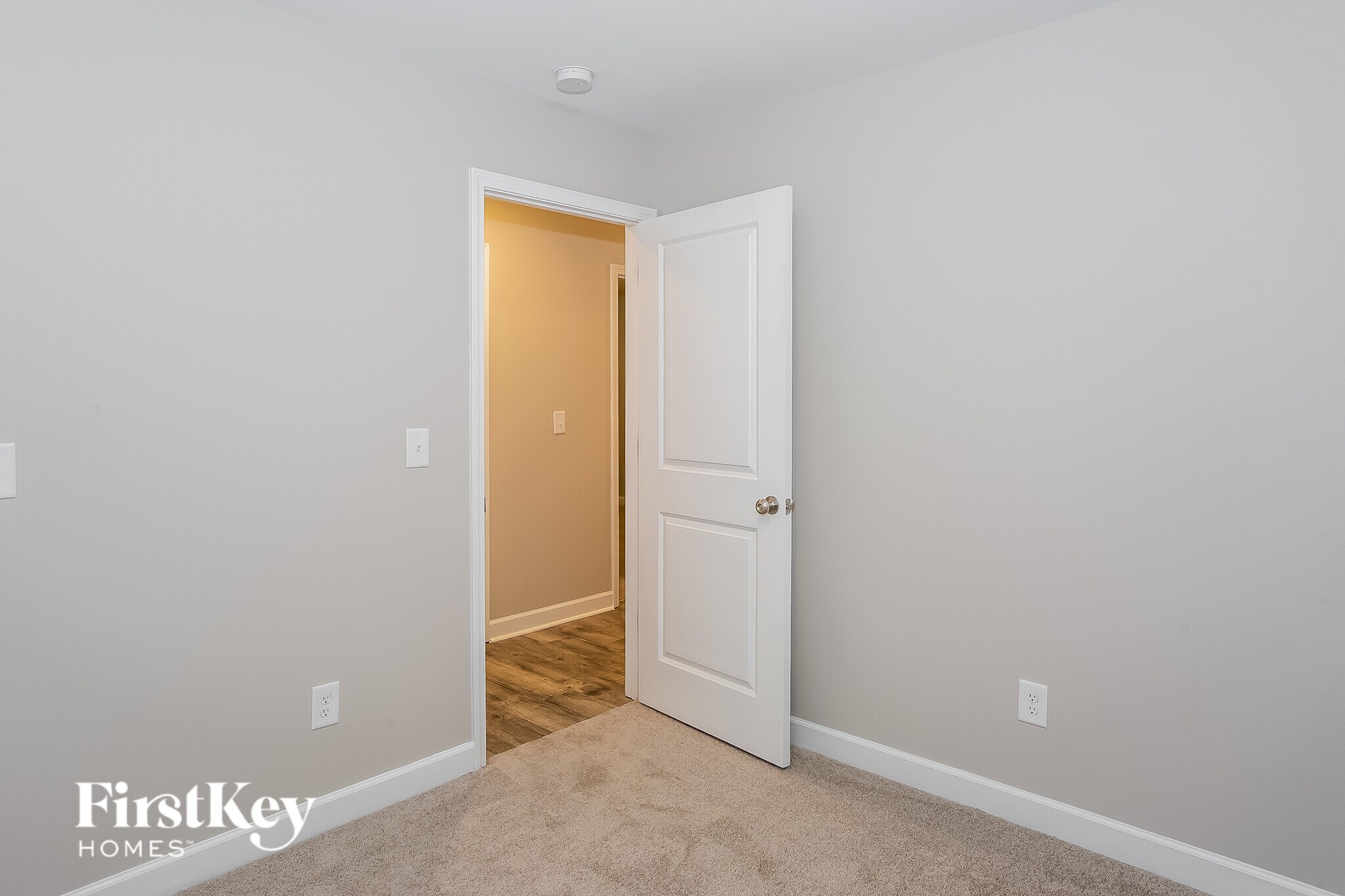 Building Photo - 145 McKinnon Ave NE