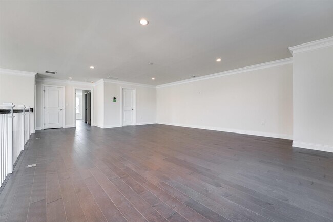 Building Photo - 22 Silent Nest Wy