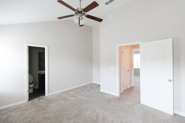 Building Photo - 924 Gamely Wy