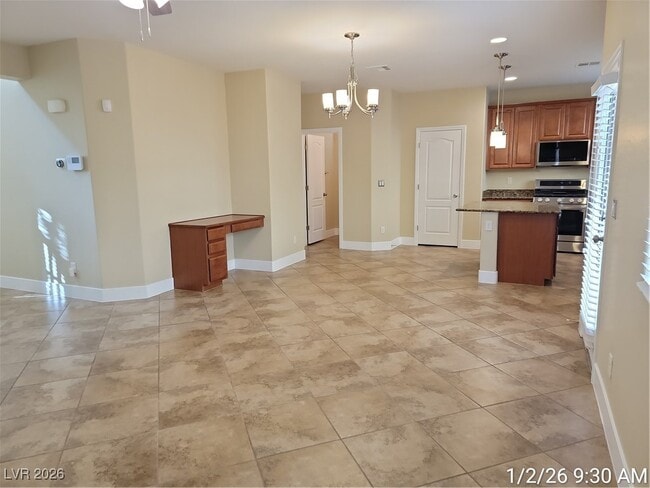 Building Photo - 10432 Yew Blossom Ave