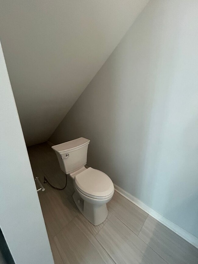 Building Photo - 2022 Trimble Rd