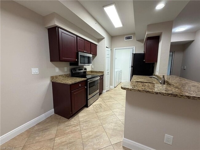 Building Photo - 4635 St Croix Ln