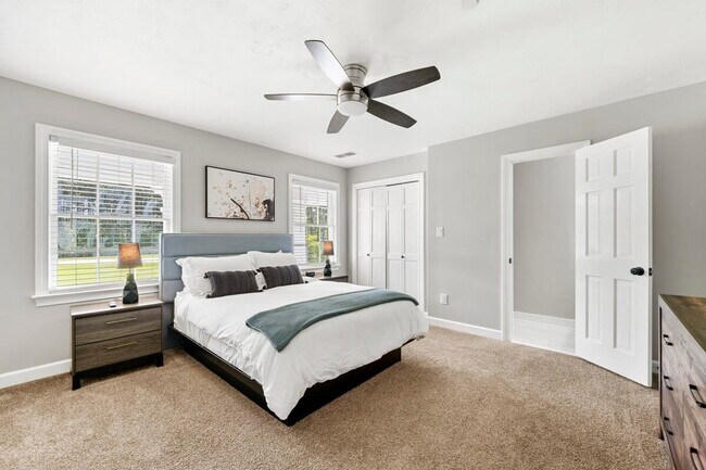 Building Photo - 441 Georgia 279-SI ID1019263P