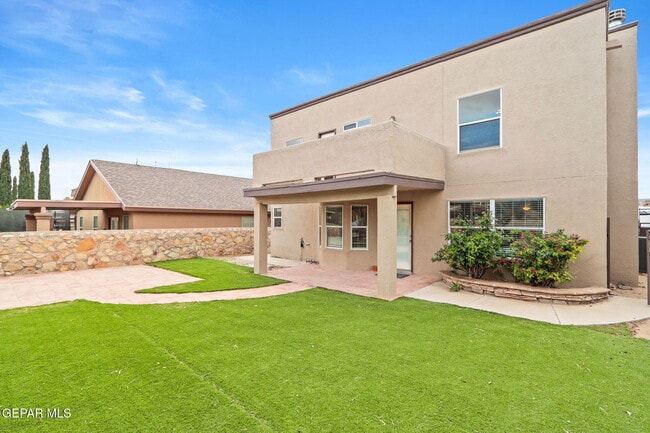 Building Photo - 12564 Paseo Alegre Dr