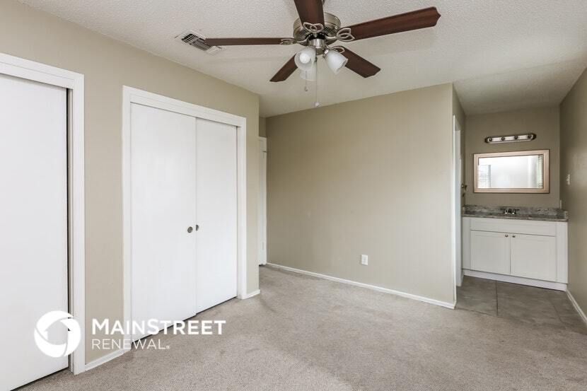 Building Photo - 221 Highridge Dr