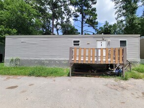 Building Photo - 9203 Greens Rd