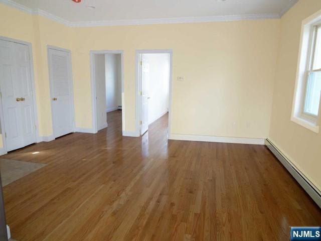 Building Photo - 1576 Anderson Ave