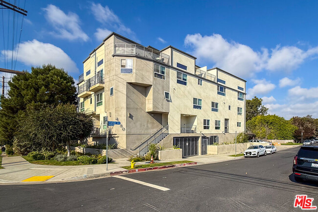 Building Photo - 4980 S Centinela Ave