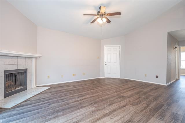 Building Photo - 2911 Forest Creek Dr