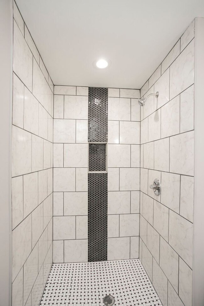 Building Photo - 1229 Berwick Trail