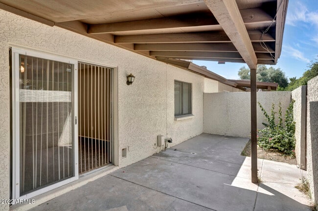 Building Photo - 4573 W McLellan Rd