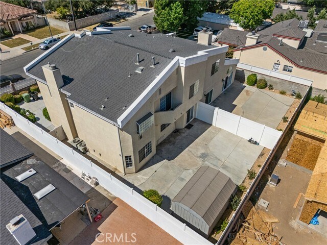 Building Photo - 18931 Keswick St