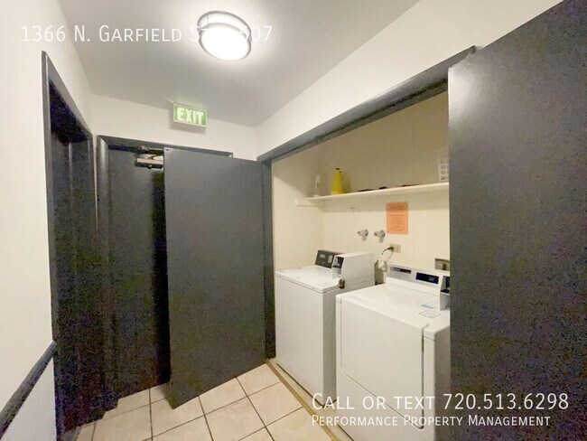 Building Photo - 1366 Garfield St