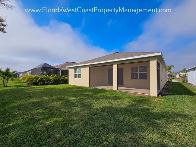 Building Photo - COOL COASTAL 4 BED/2 BATH HOME! PALISADES LAKEWOOD RANCH! COMMUNITY POOL/FITNESS ROOM!