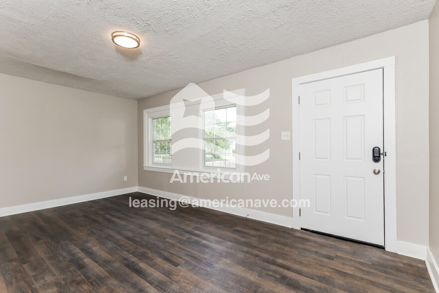 Building Photo - 214 Wilshire Ave