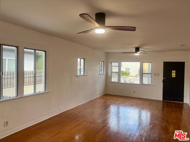 Building Photo - 4316 Perlita Ave