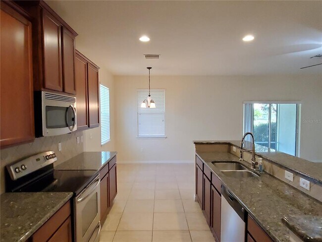 Building Photo - 4222 Granite Glen Loop