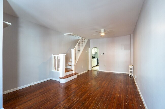 Building Photo - Point Breeze 3 bedroom South Philly